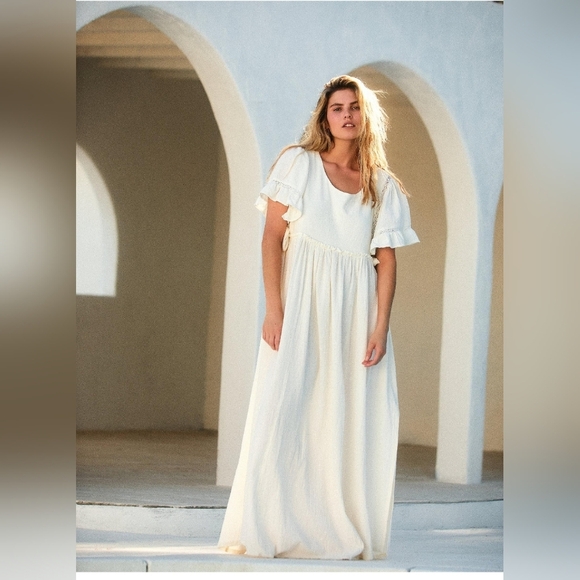 NWT Free People La Vie Maxi Dress Ivory Size M very oversized - Picture 1 of 11